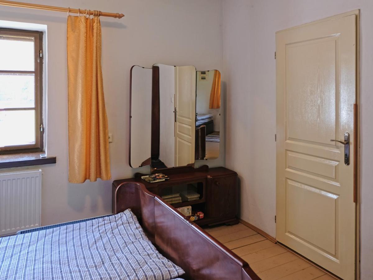 Apartmany V Broumovskem Statku ภายนอก รูปภาพ